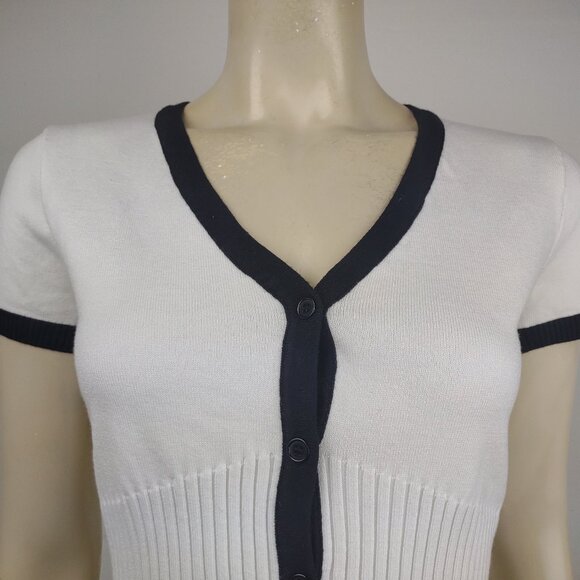 NWT Commense white black V-Neck short sleeve cropped cardigan bolero Small - Picture 2 of 8